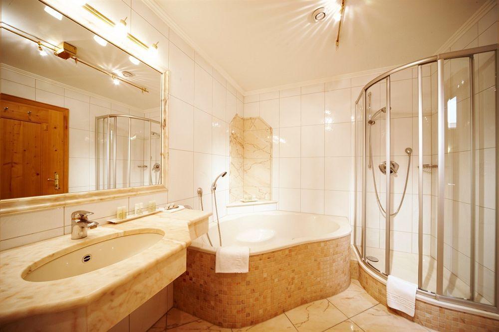 Das Reisch Kitzbuhel Ngoại thất bức ảnh